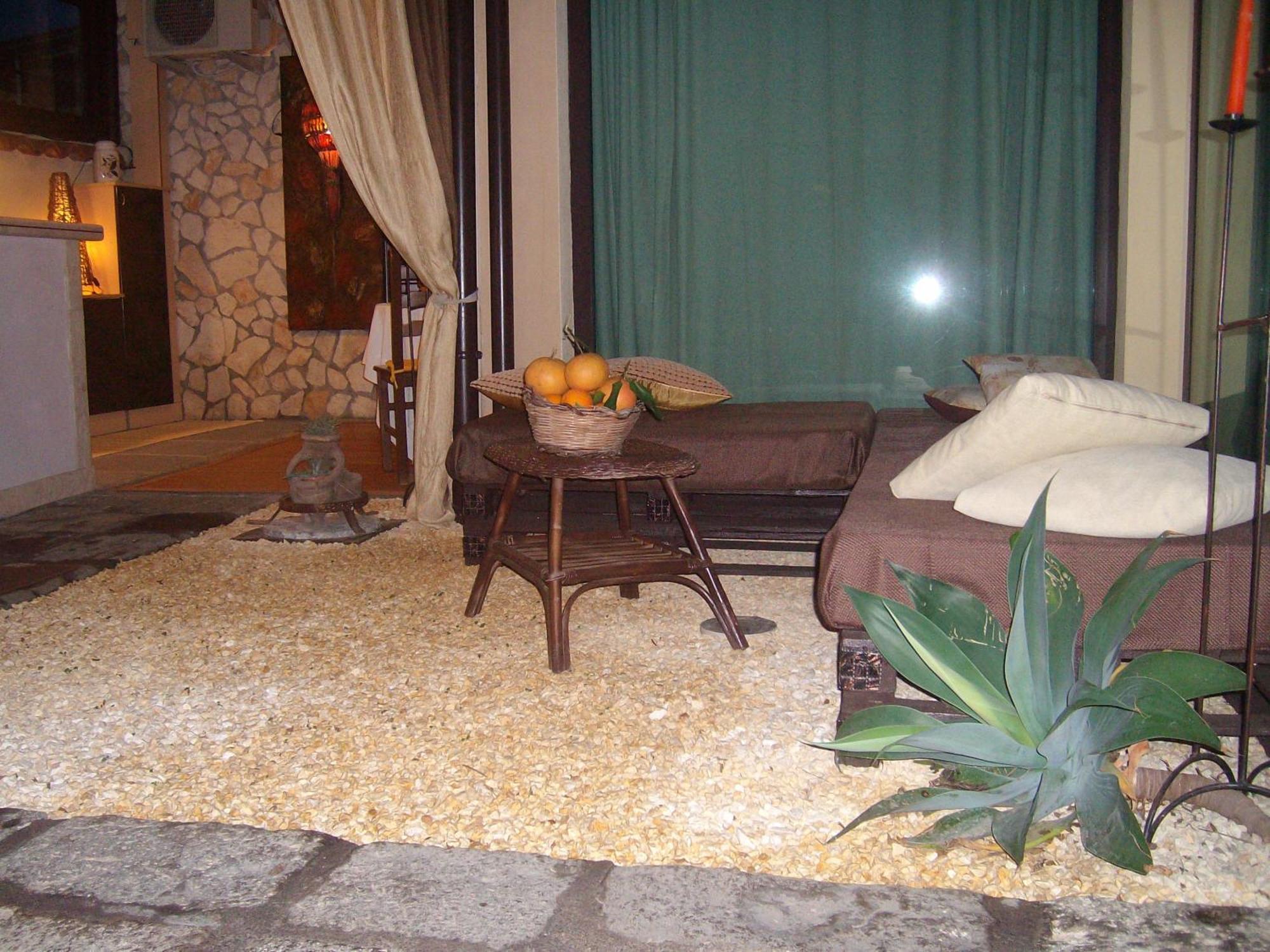 Villa Singola -Sole-Luna-Casavilladusoleil 阿奇雷亚莱 外观 照片